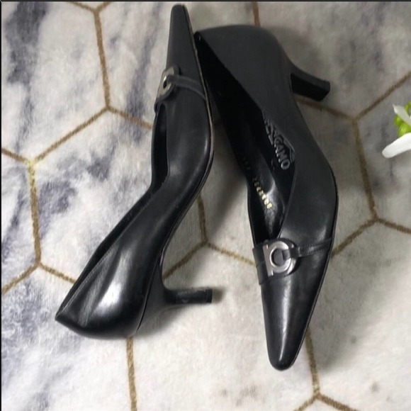 Salvatore Ferragamo high heels - Picture 4 of 9